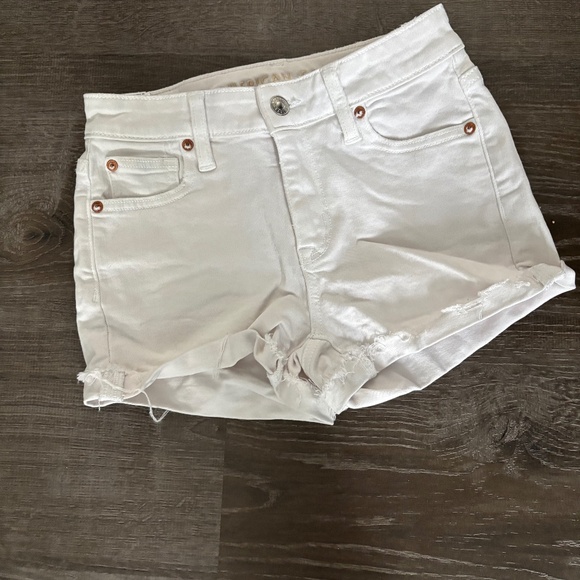 American Eagle size 0 white jean shorts - Picture 1 of 1
